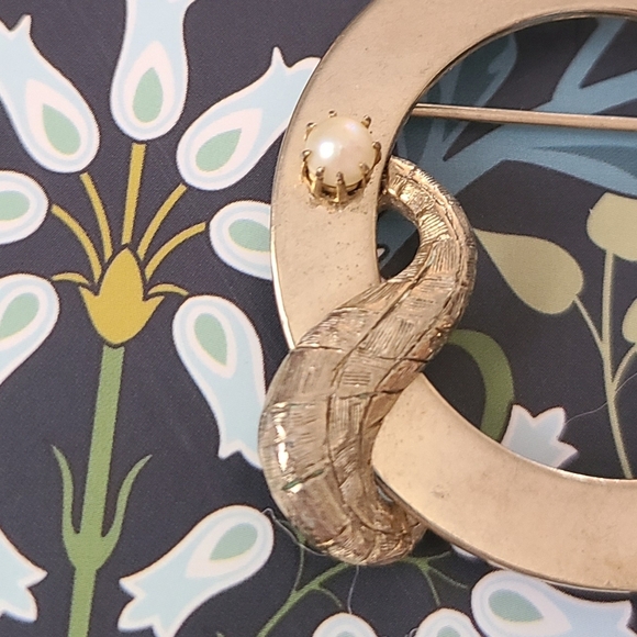 SALE!! Scarf Pin Bundle - Picture 3 of 9